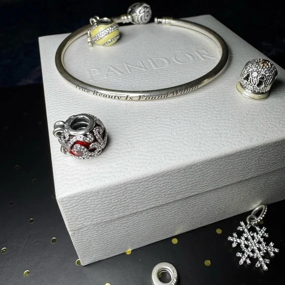 Pandora • 2017 edition • Pandora Bright Ornament Charm • 2017 Limited Edition - Picture 11 of 11